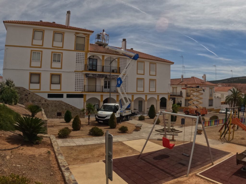 pintar-fachada-otono-marbella-grupo-pintex-12366